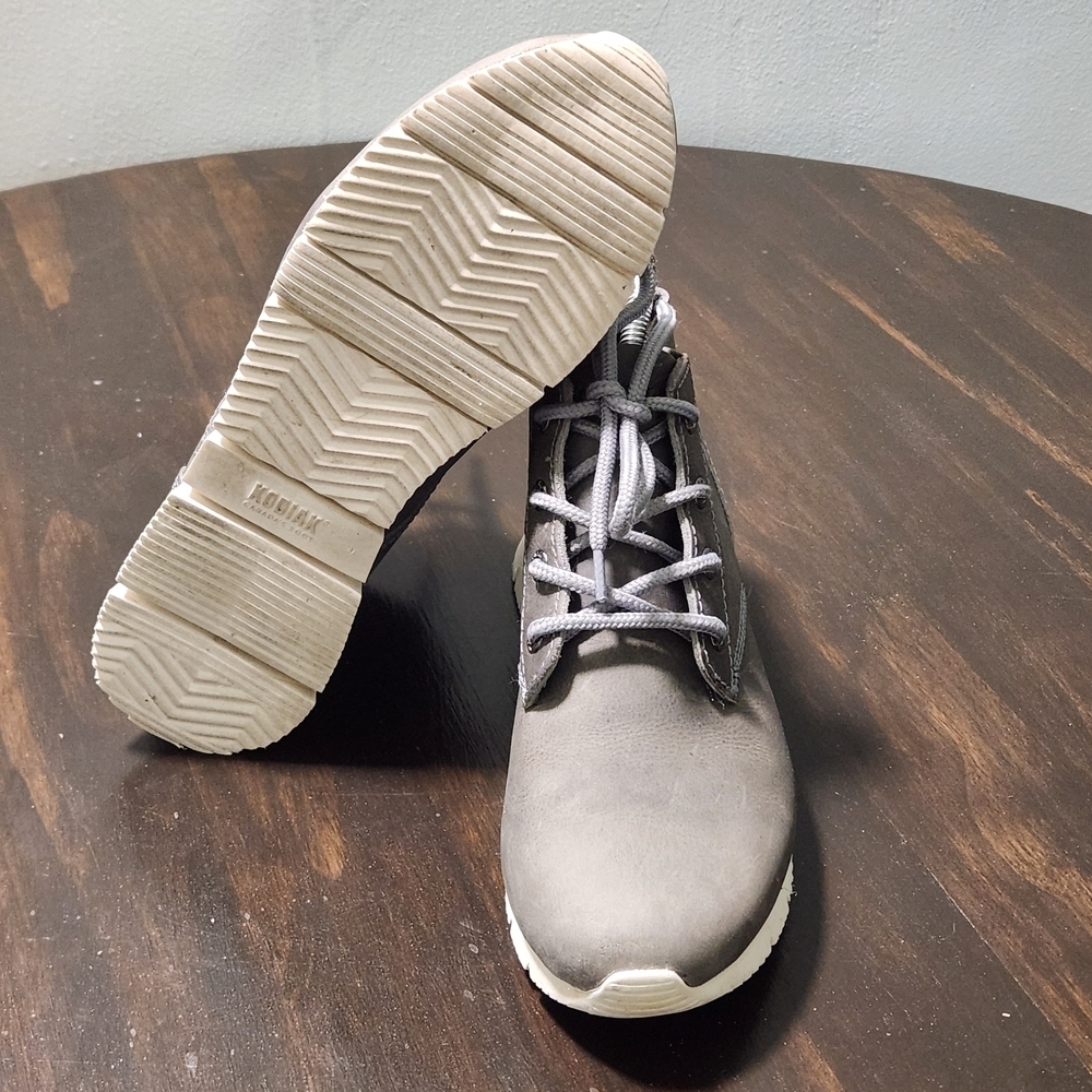 Kodiak Canada Boots Chukka Women's Size 7.5 Grey Nubuck Leather Lace Up 419103GY - Picture 6 of 14